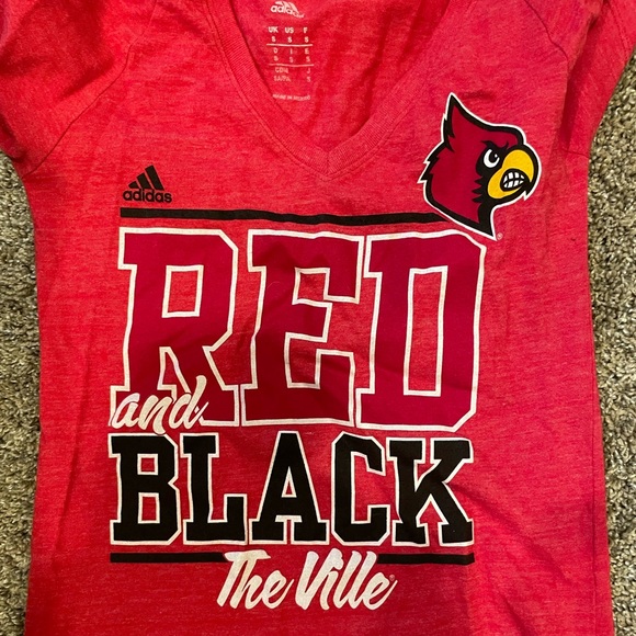 Red Adidas V Neck - Picture 1 of 1